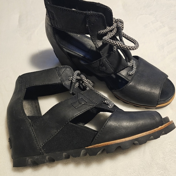 Sorel Joanie Wedge Sandals Size 9 Black Lace Up Leather - Picture 9 of 10